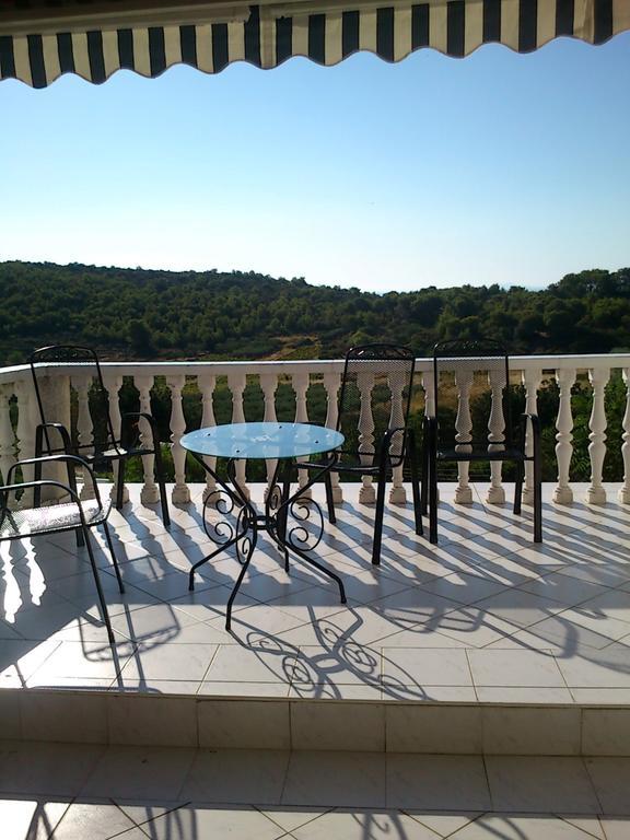 Apartments Elena & Damir Vis Zewnętrze zdjęcie